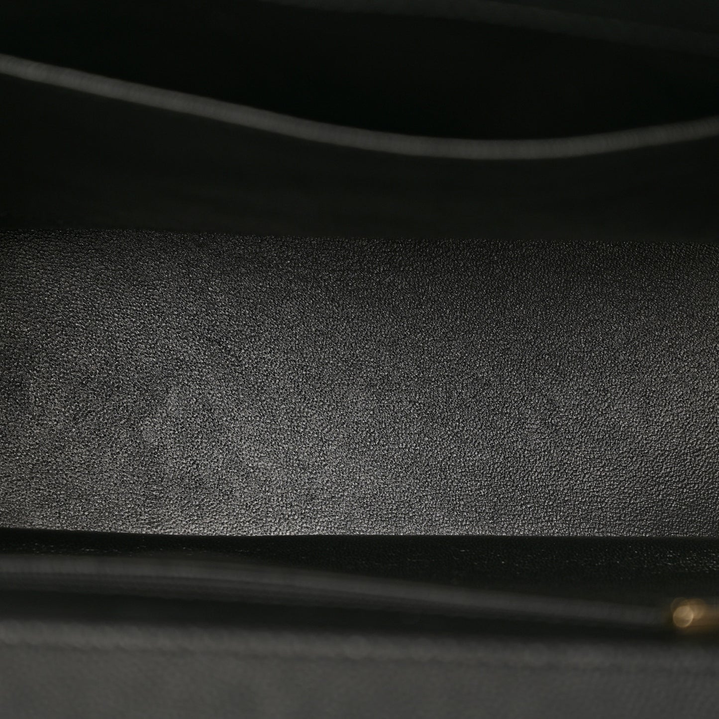 Caviar Quilted Large Business Affinity Flap Black
