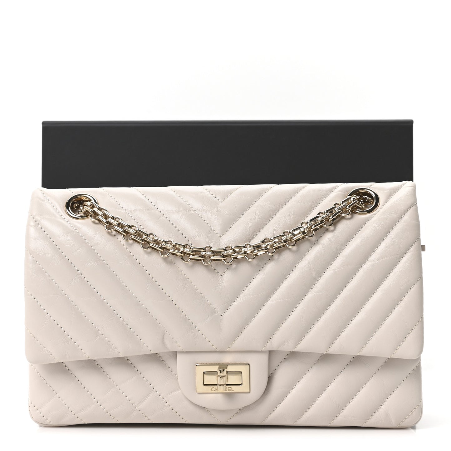 Aged Calfskin Chevron Quilted 2.55 Reissue 225 Flap Ivory
