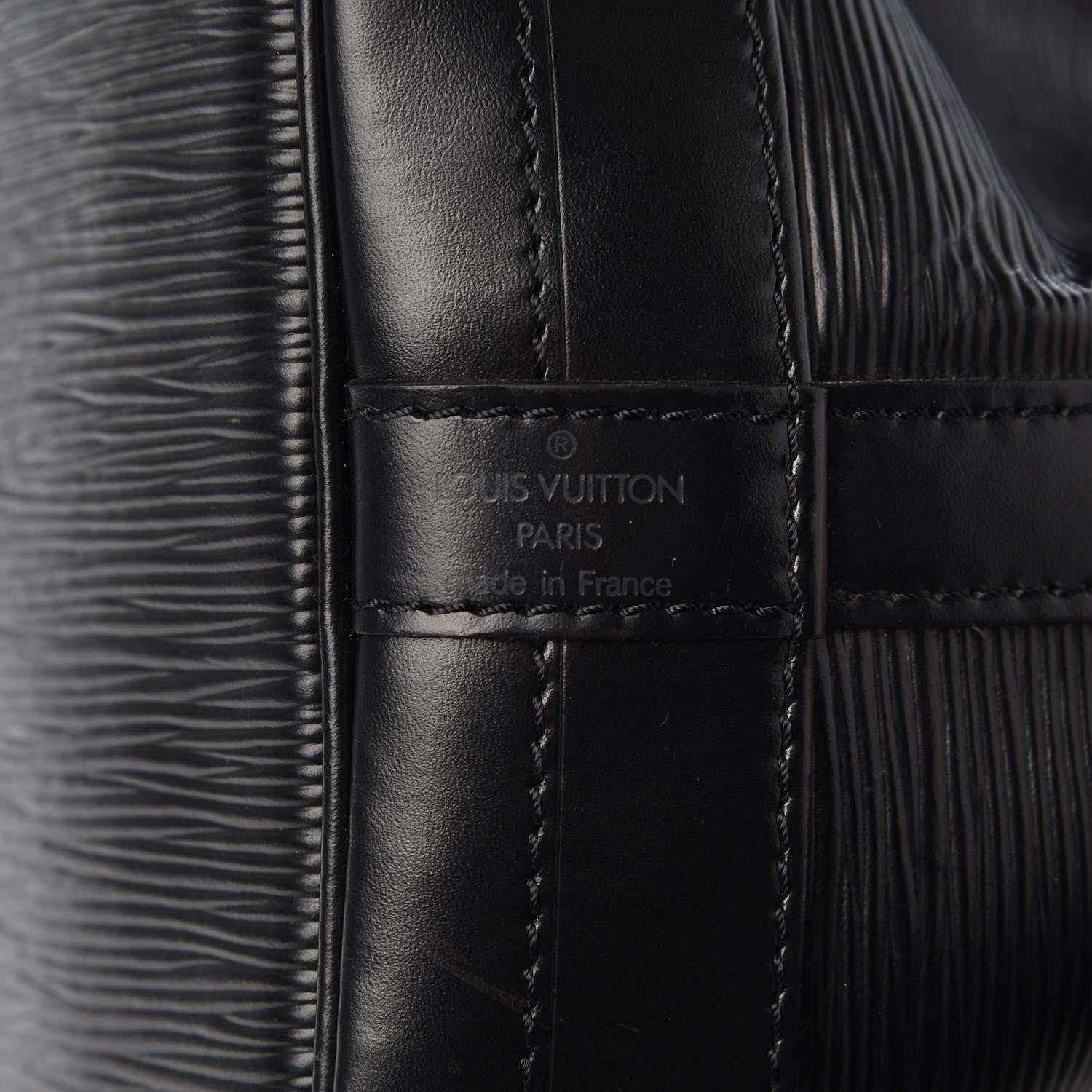 Louis Vuitton Epi Noe Black 6 of 9