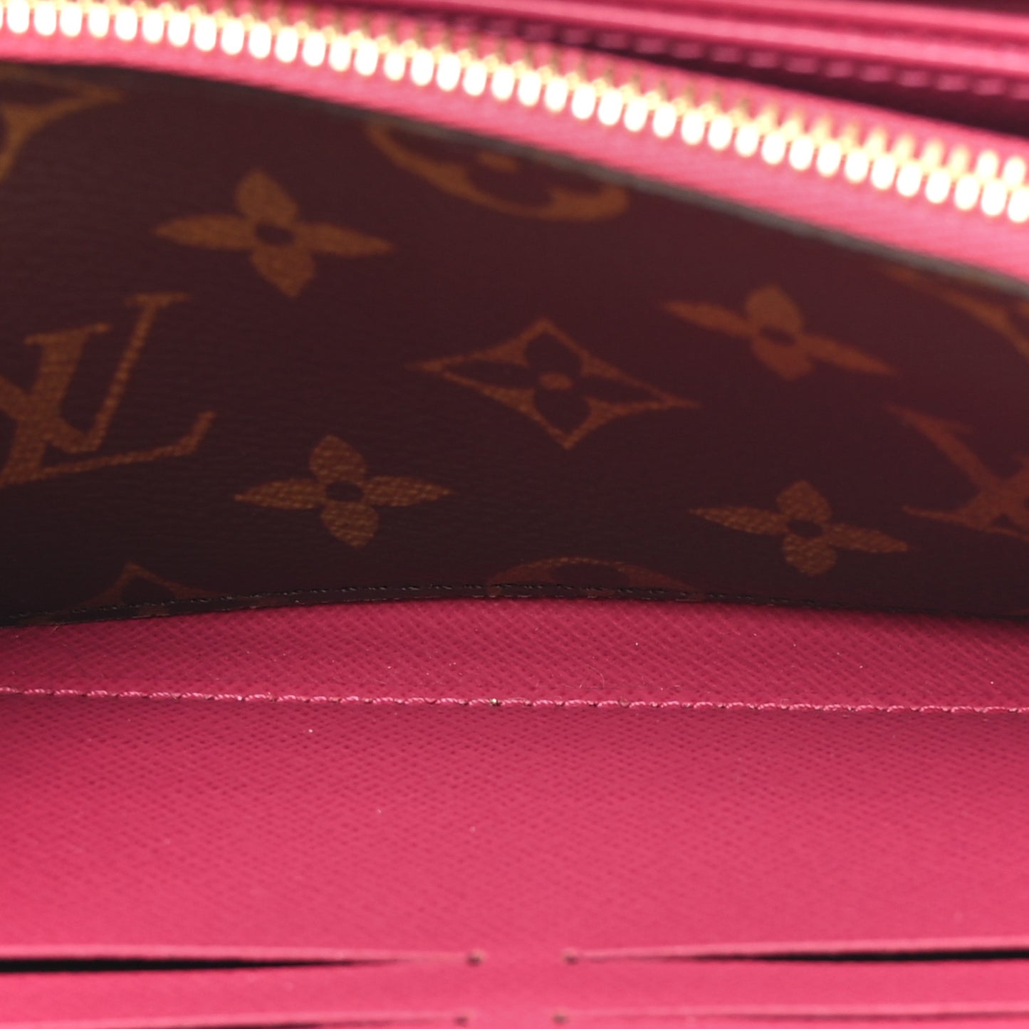 Monogram 2021 Christmas Animation Hollywood Zippy Wallet