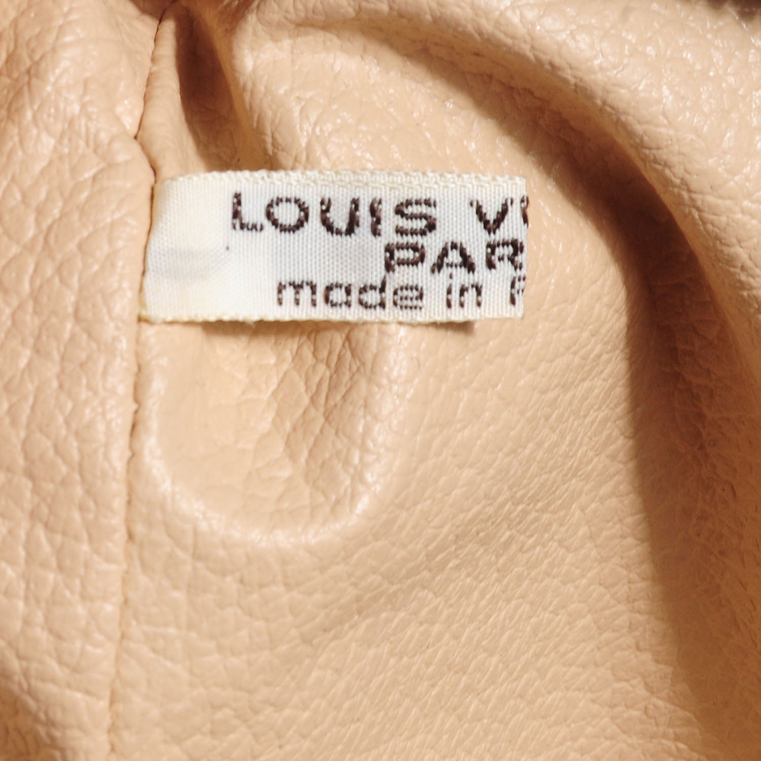 Louis Vuitton Monogram Trousse Toilette 28 7 of 7
