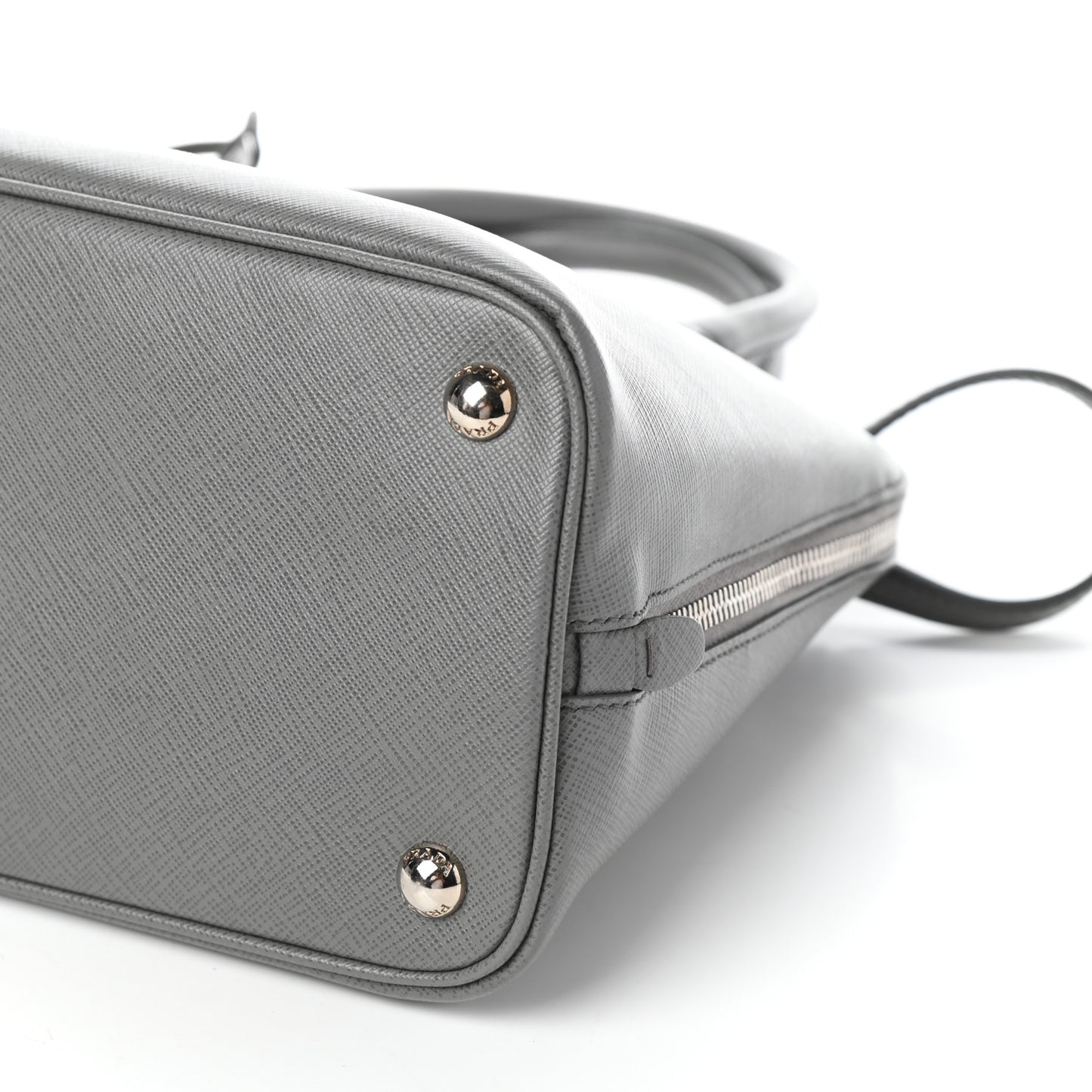 Saffiano Vernice Medium Promenade Tote Marmo