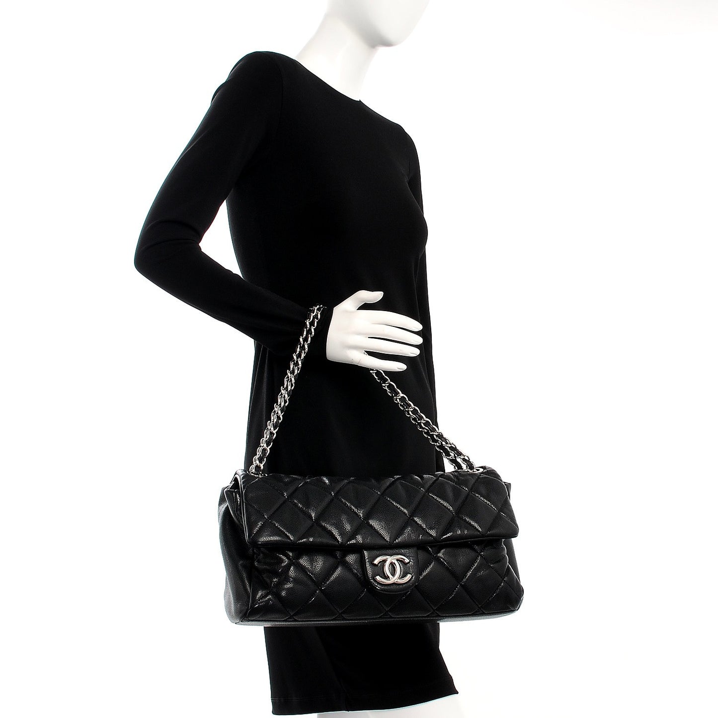 Glazed Caviar Medium Nature Flap Bag Black