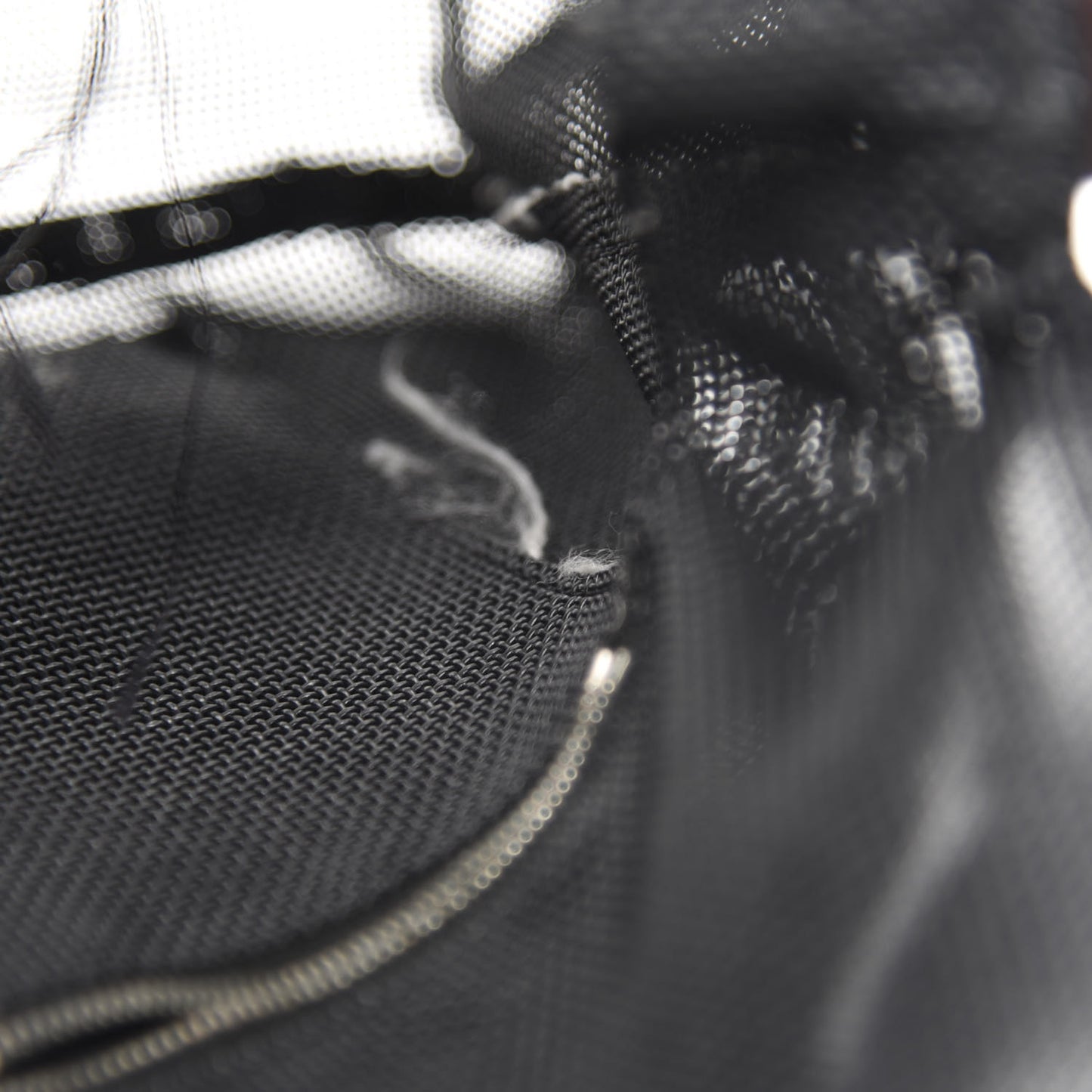 Mesh Mama Baguette Black