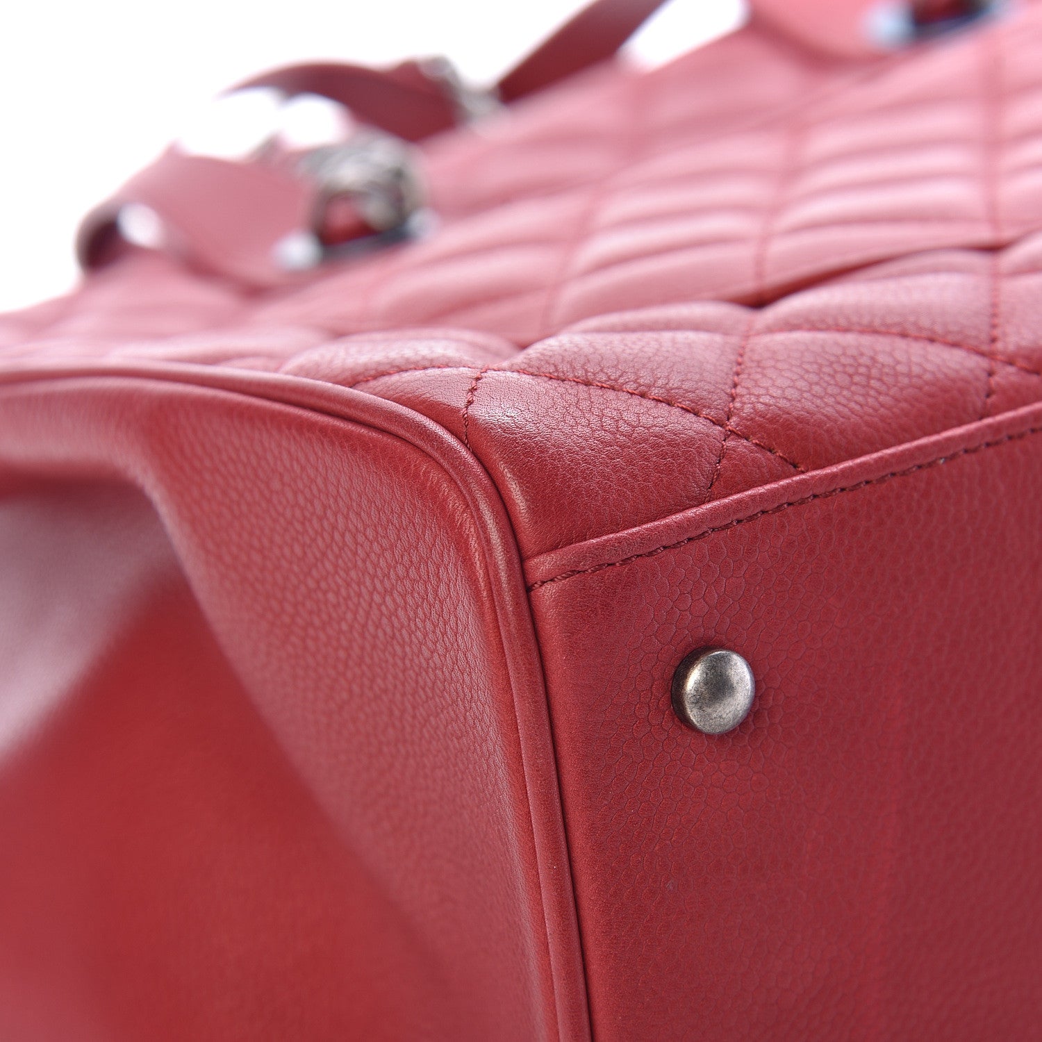 Chanel Caviar Quilted Large Casual Pocket Tote Red 16 of 18