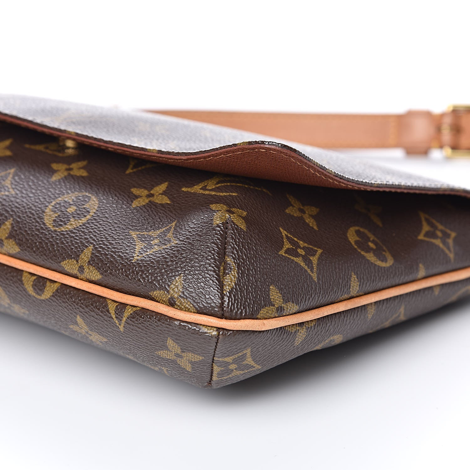 Louis Vuitton Monogram Musette Tango 8 of 10