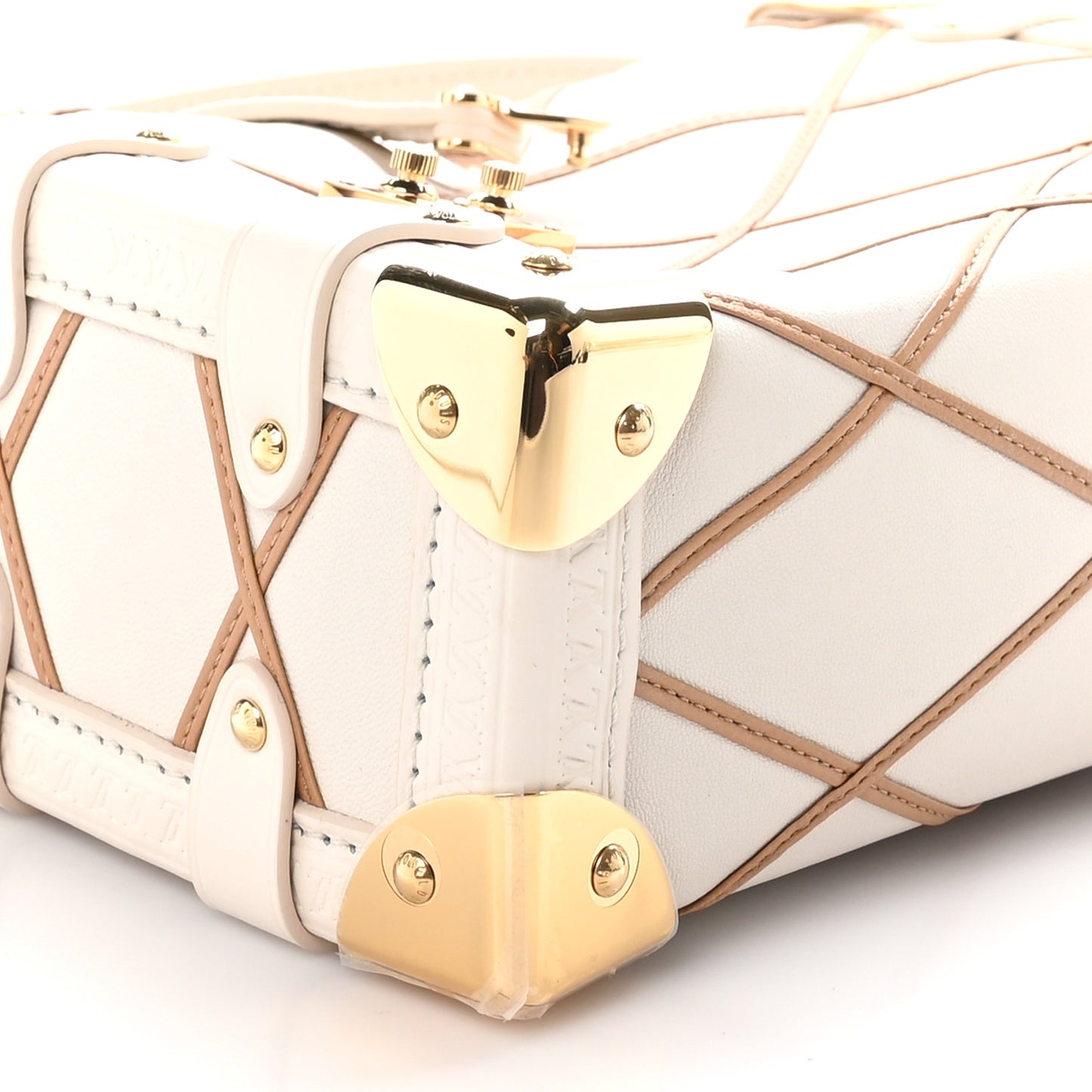 Lambskin Malletage Side Trunk PM Creme Noisette