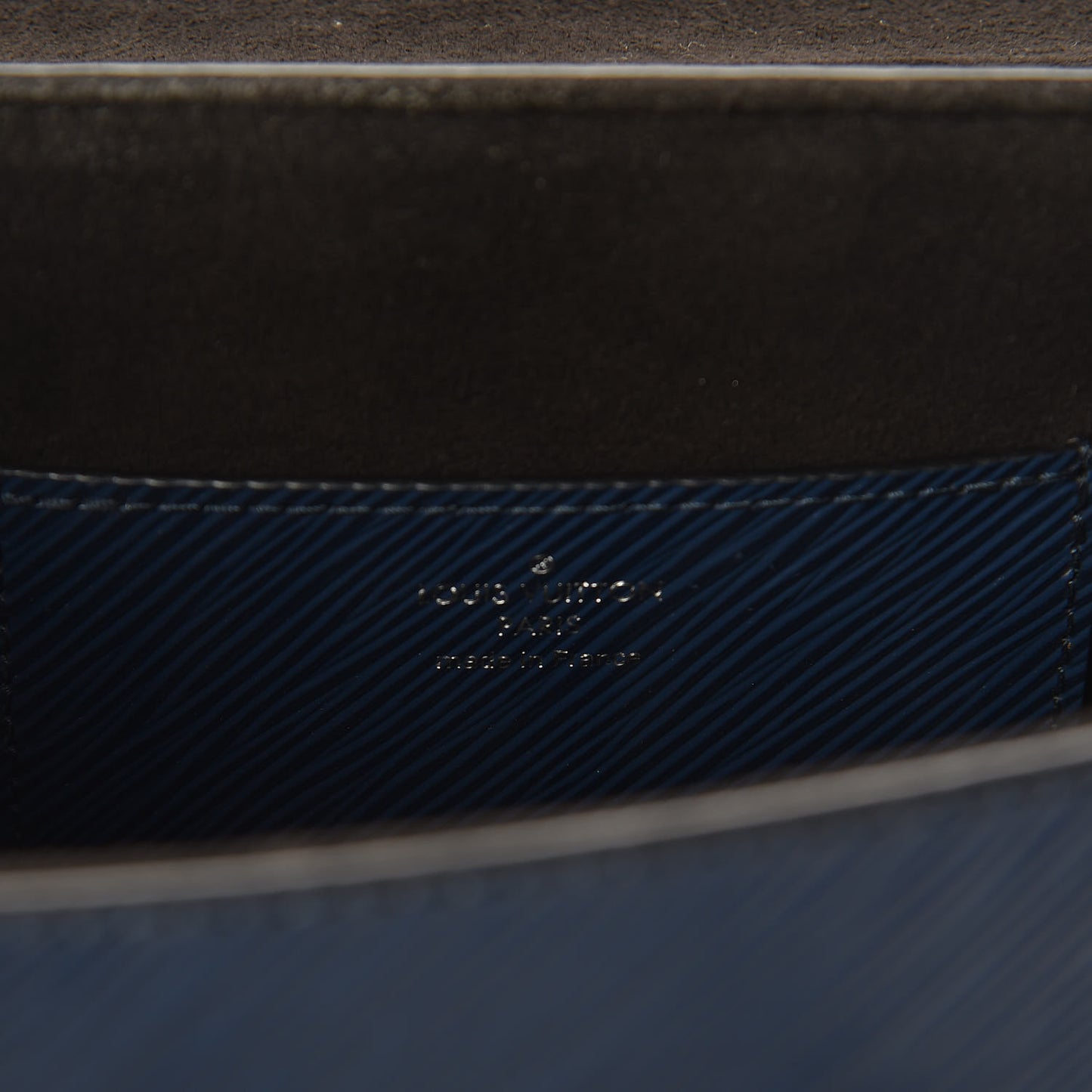 Epi Twist Shoulder Bag MM Indigo