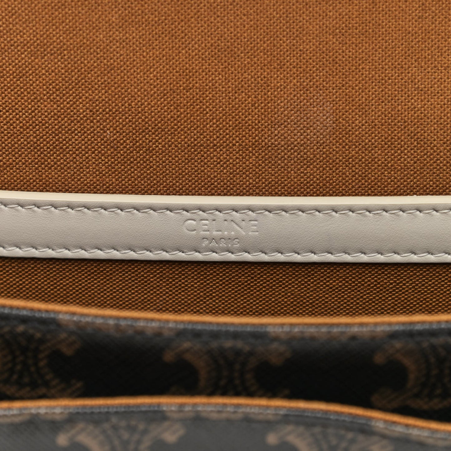 Triomphe Canvas Medium Folco Bag White