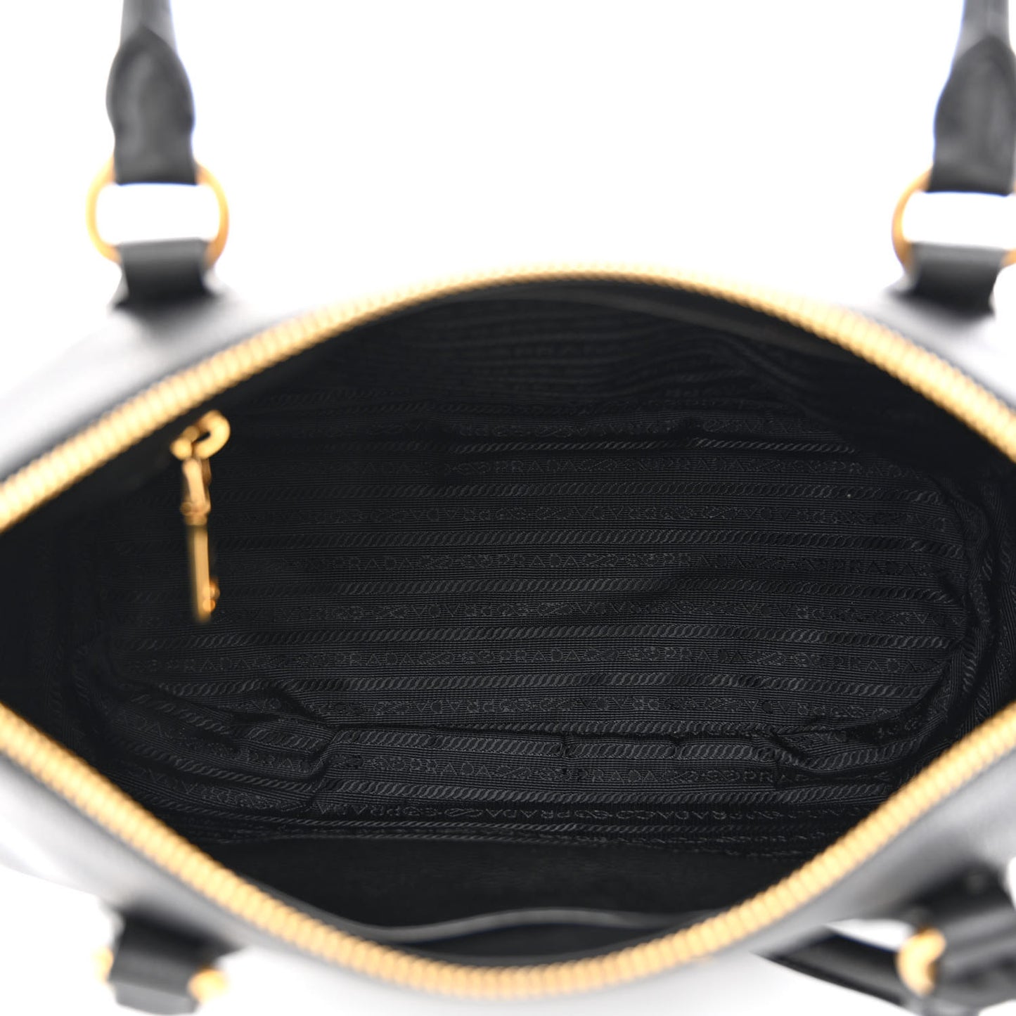 Vitello Phenix Shoulder Bag Black