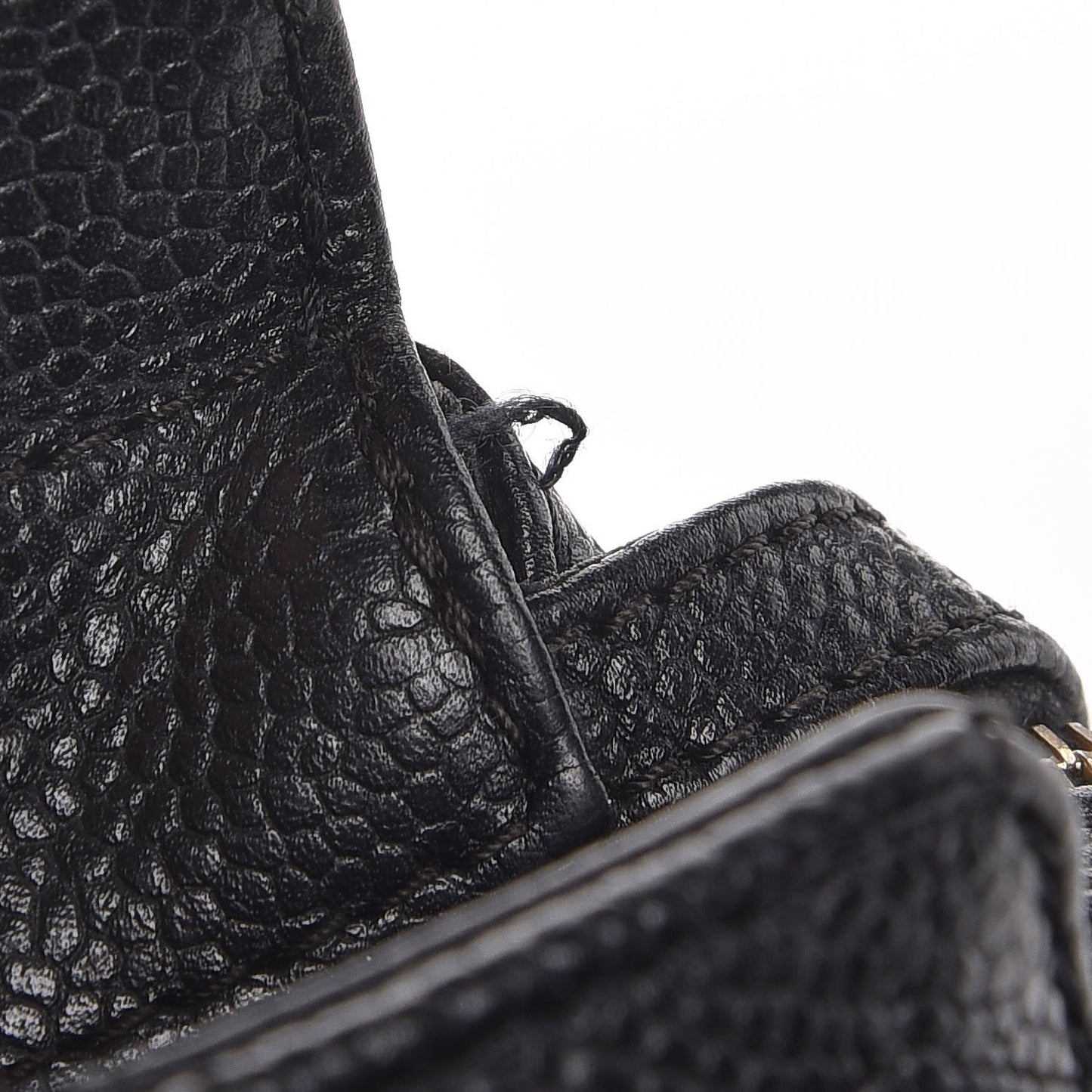 Caviar Quilted Flap Shoulder Bag Black