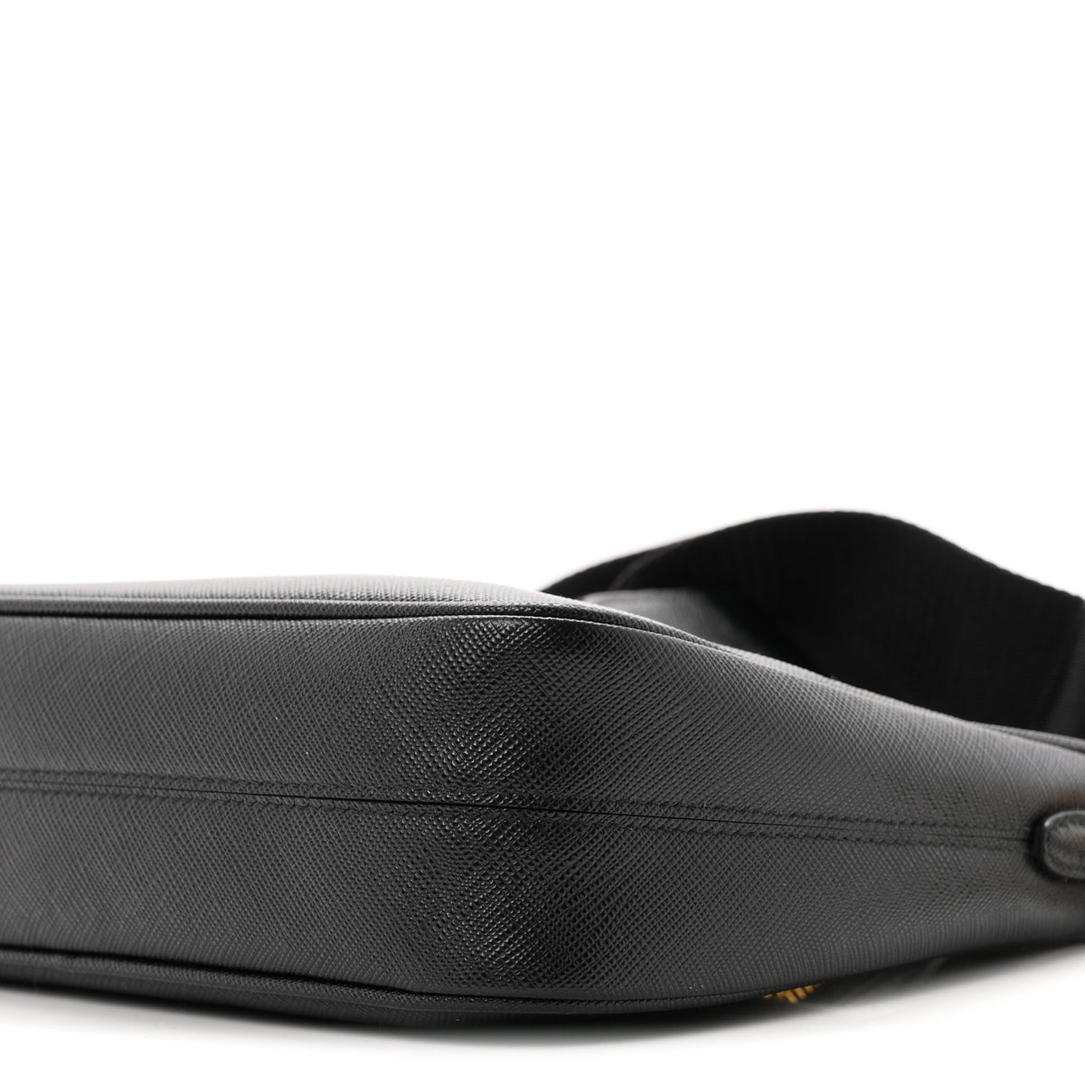 Saffiano Lux Re-Edition 2005 Shoulder Bag Black