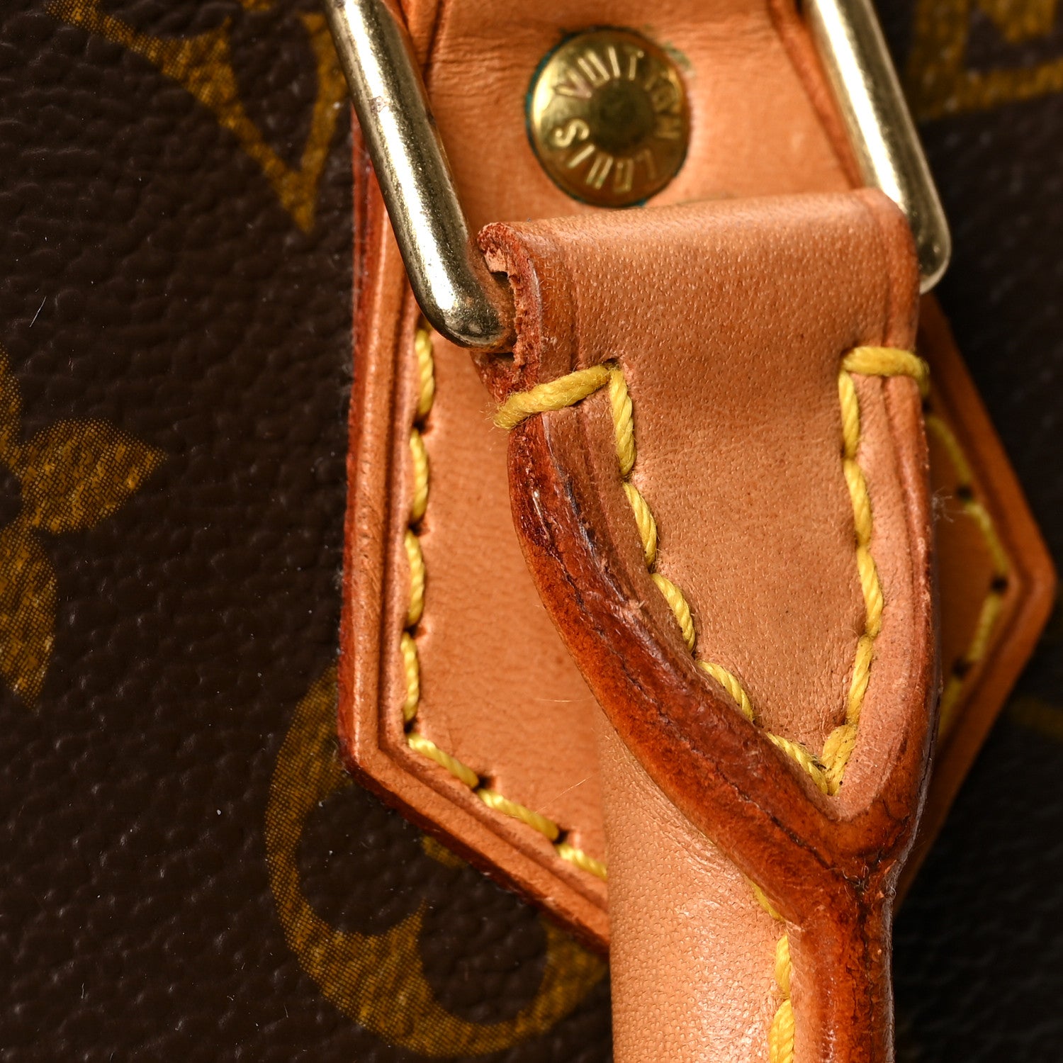 Louis Vuitton Monogram Alma PM 17 of 18