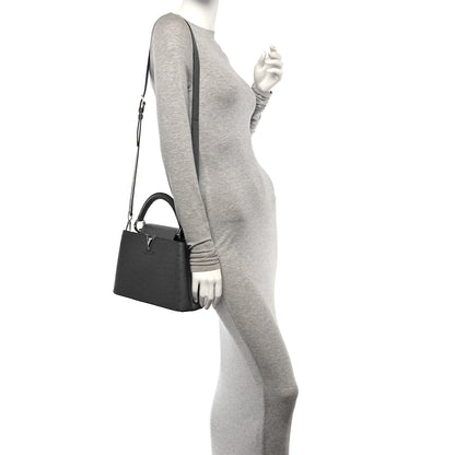 Louis Vuitton Ostrich Capucines BB Saphir 2 of 14