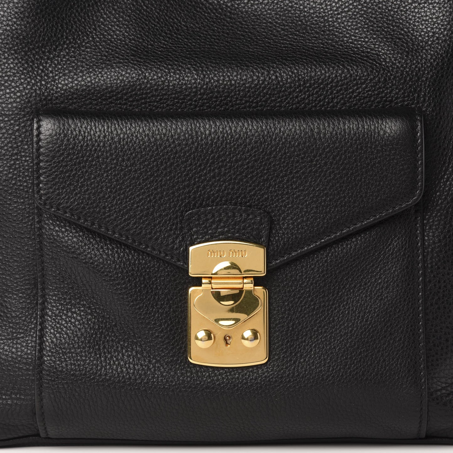 Vitello Daino Shoulder Bag Black
