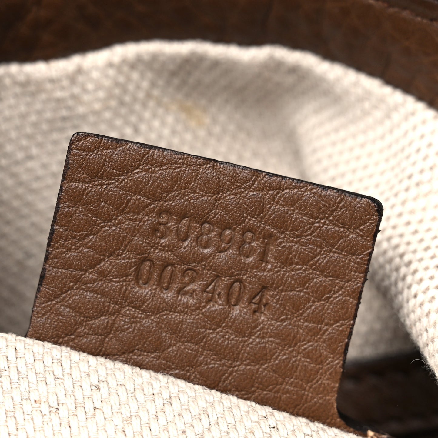 Cellarius Calfskin Medium Soho Chain Hobo Acero