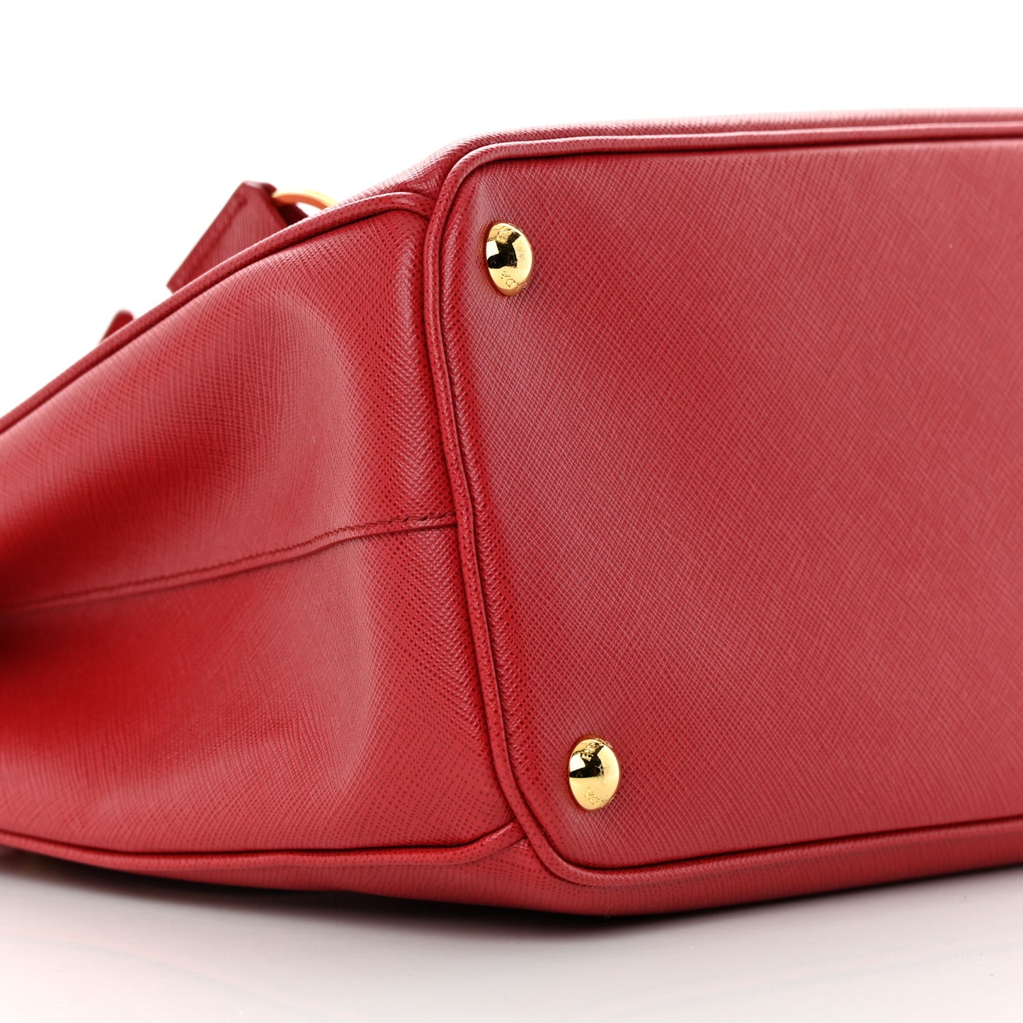 Saffiano Medium Galleria Double Zip Tote Fuoco