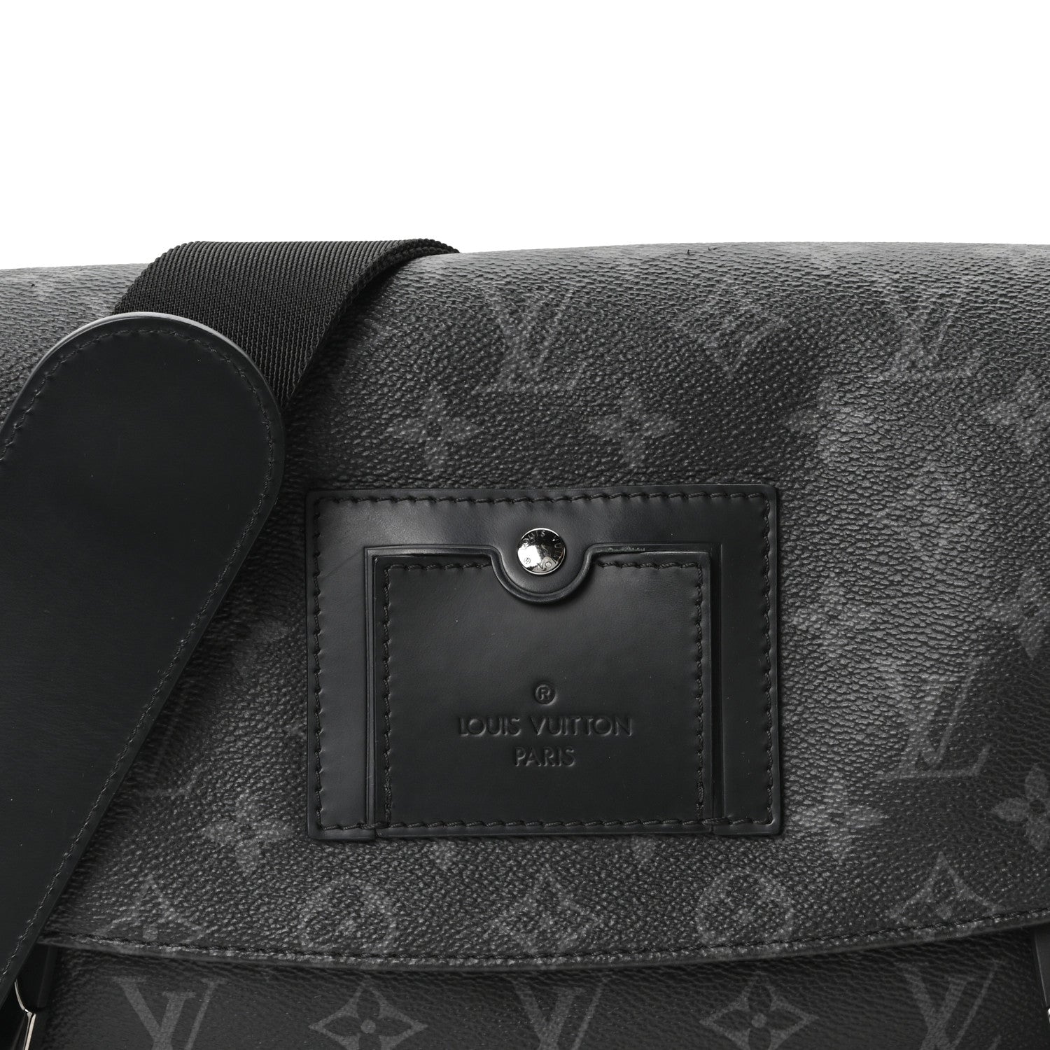 Louis Vuitton Monogram Eclipse Voyager PM Messenger 1873175