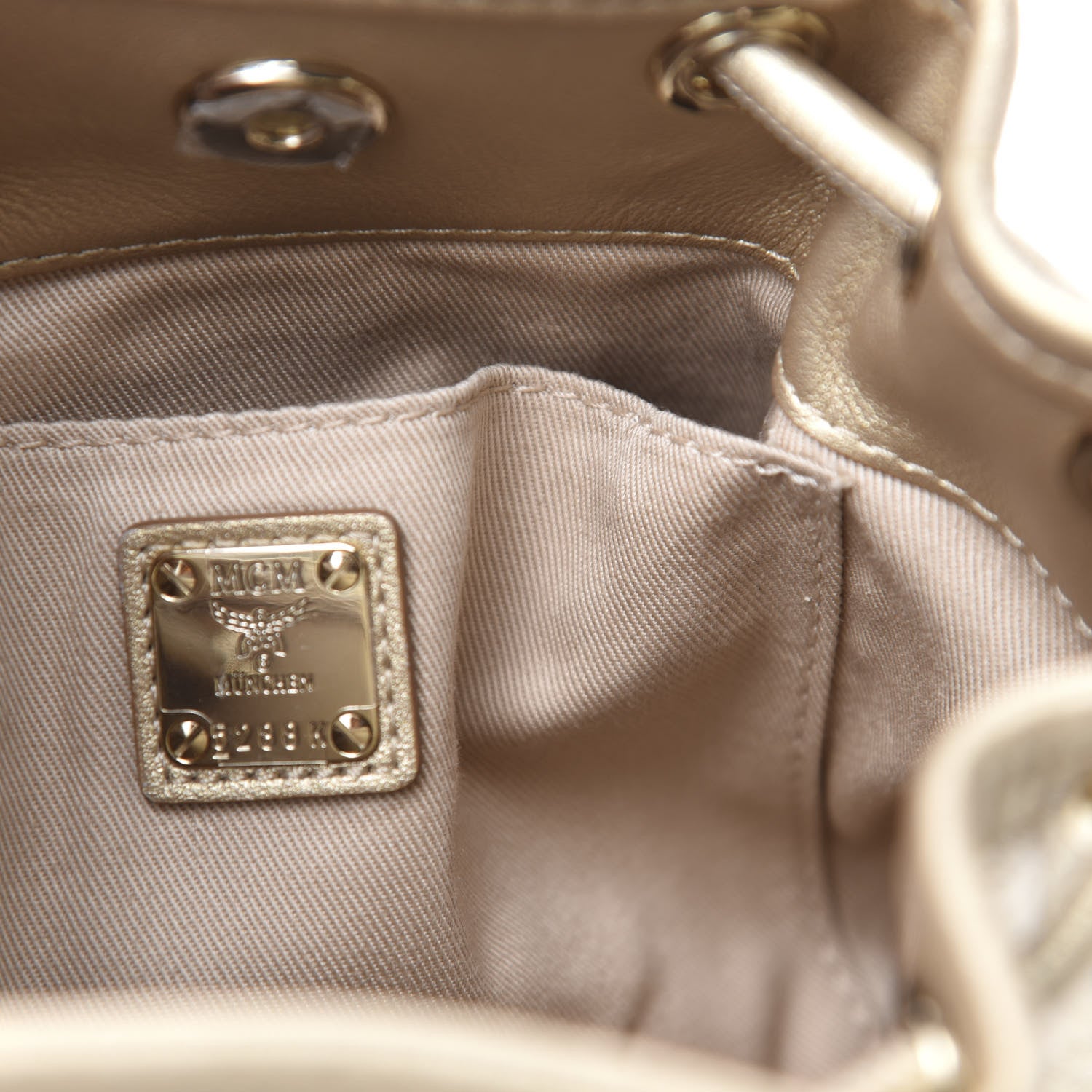 MCM Metallic Visetos Zoo Bear Drawstring Bucket Bag Gold 11 of 13