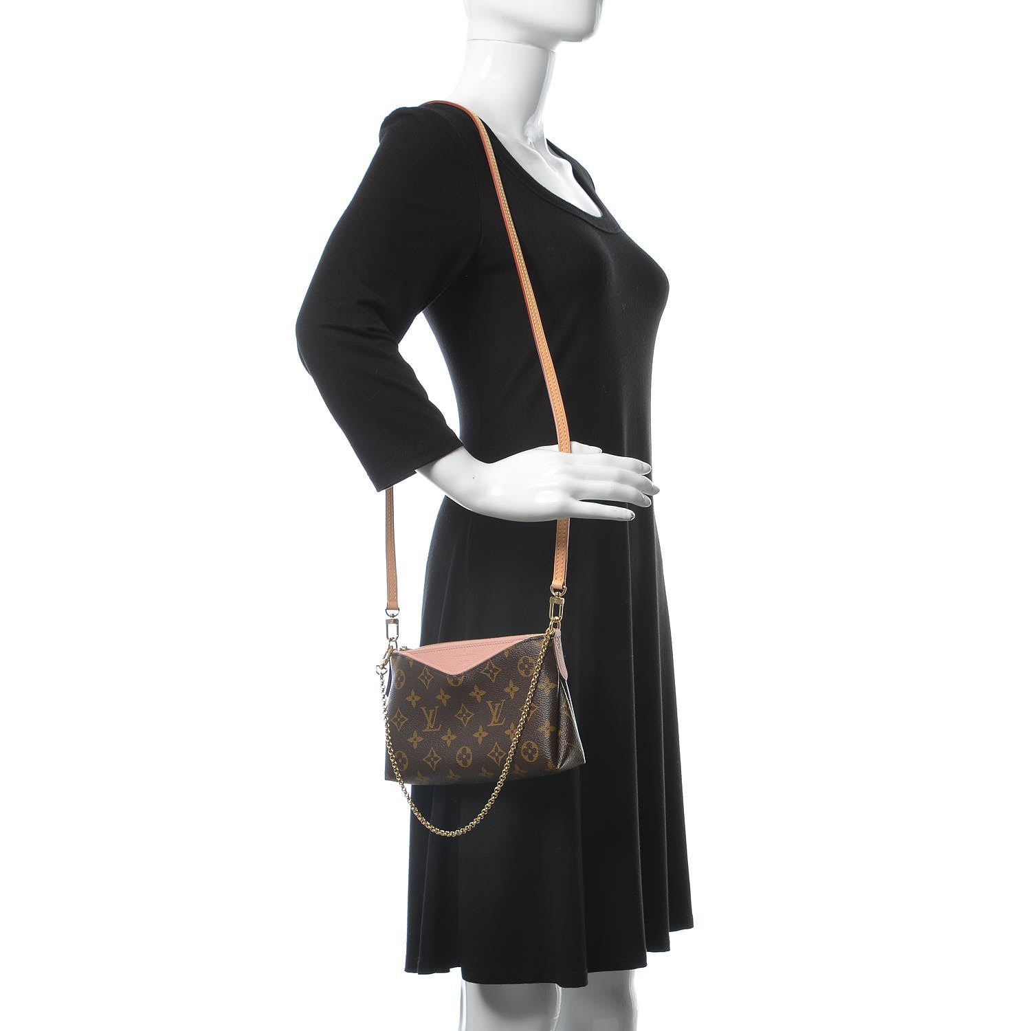Louis Vuitton Monogram Pallas Clutch Rose Poudre 2 of 10