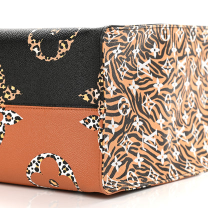 Louis Vuitton Monogram Giant Jungle Onthego GM Black 10 of 10