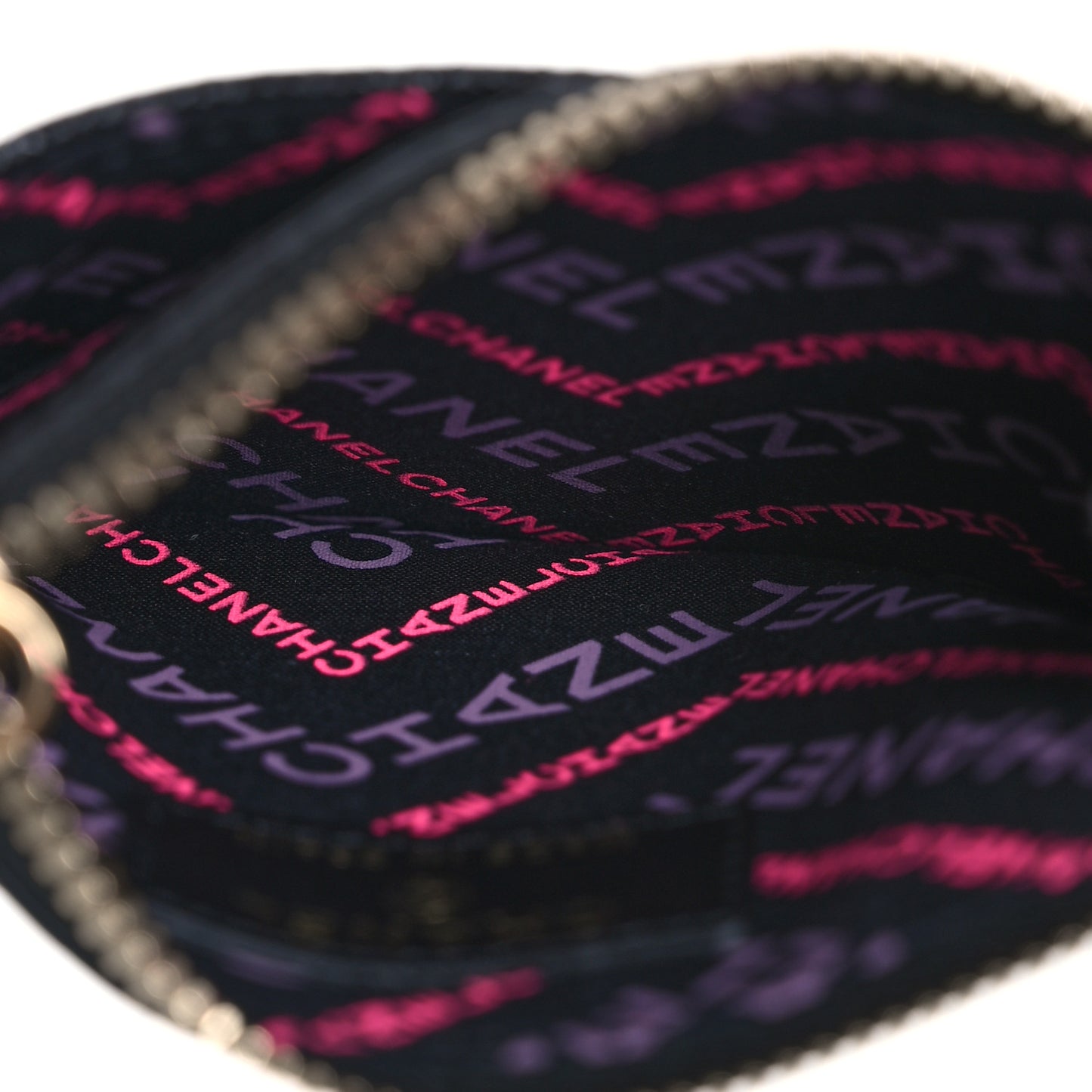 Caviar Quilted CC Logo Zip Card Holder Black