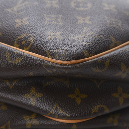 Louis Vuitton Monogram Reporter GM 11 of 20