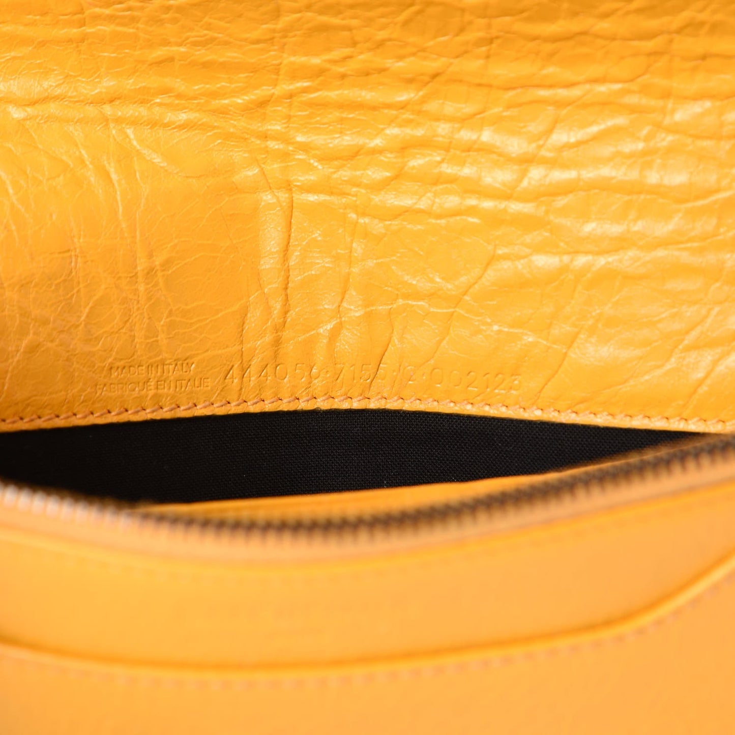 Agneau Giant Brass Wallet On Chain Jaune Miel