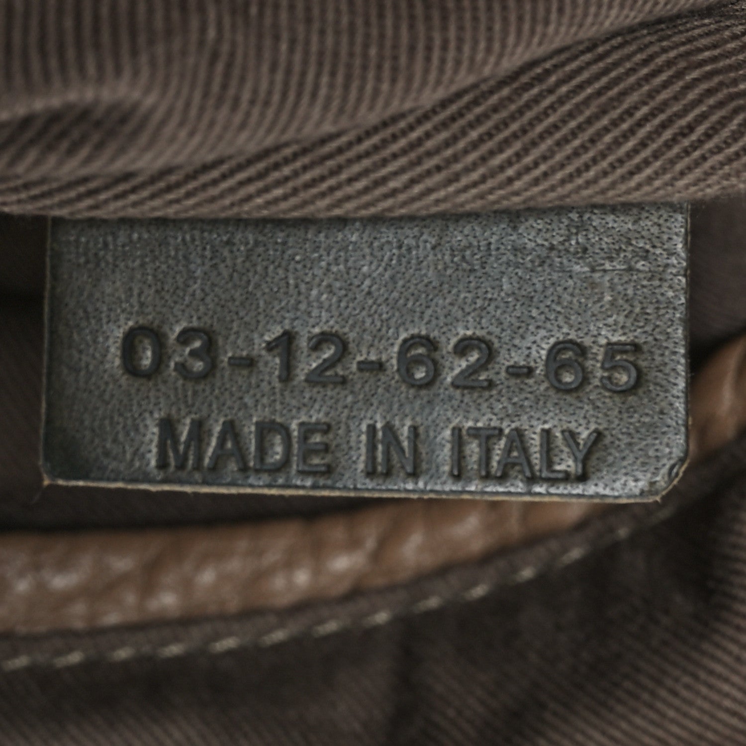 Chloe Calfskin Medium Marcie Saddle Shoulder Bag Motty Grey 8 of 15