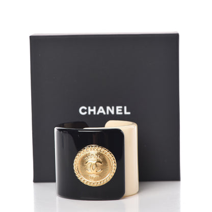 Chanel Resin CC Cuff Black Beige 5 of 5