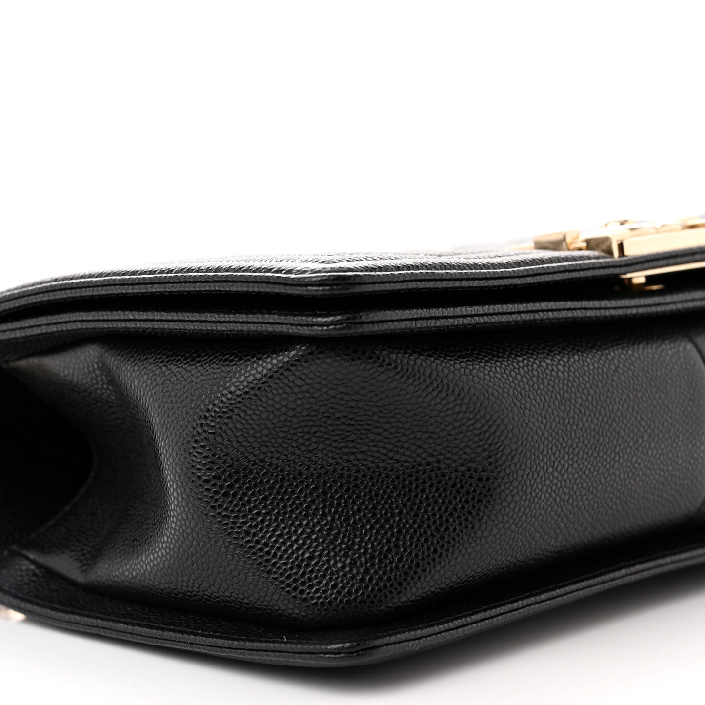 Caviar Chevron Quilted Medium Boy Flap Black