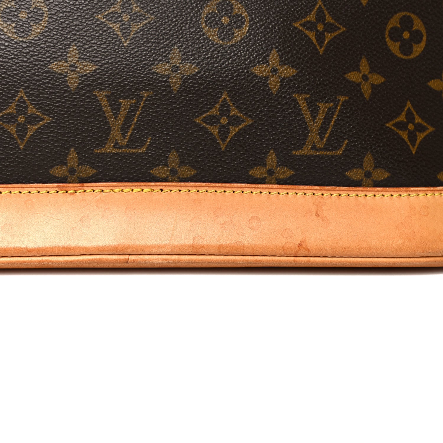Louis Vuitton Monogram Alma PM 13 of 16