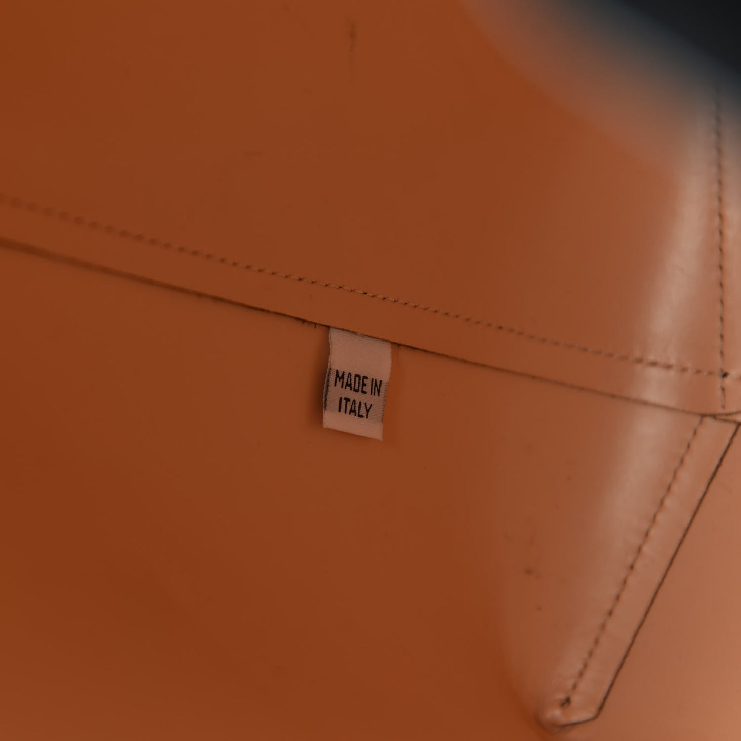 Vegetable Tanned Calfskin Bucket Bag Black Ballerina