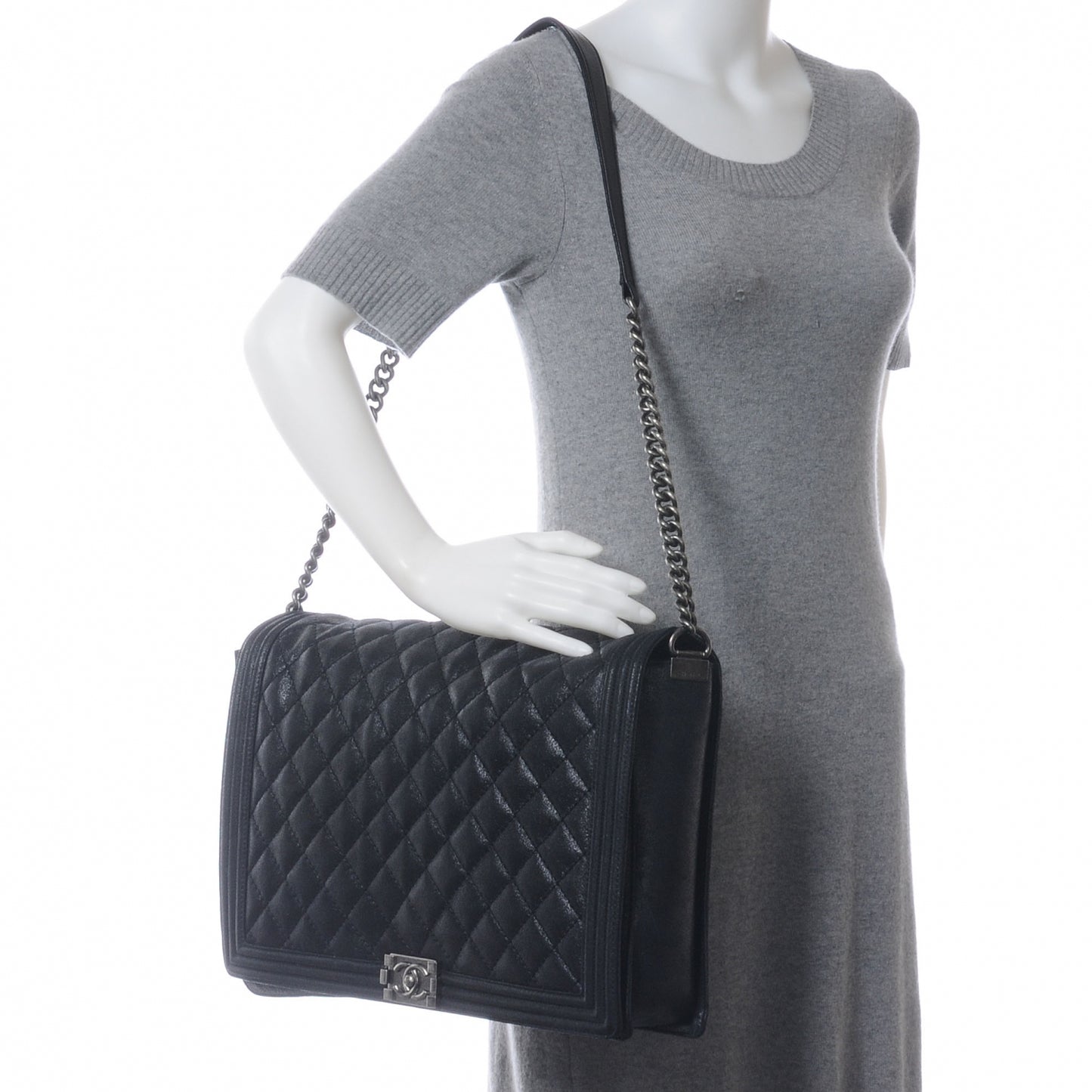 Iridescent Calfskin Quilted Large Gentle Boy Flap Black