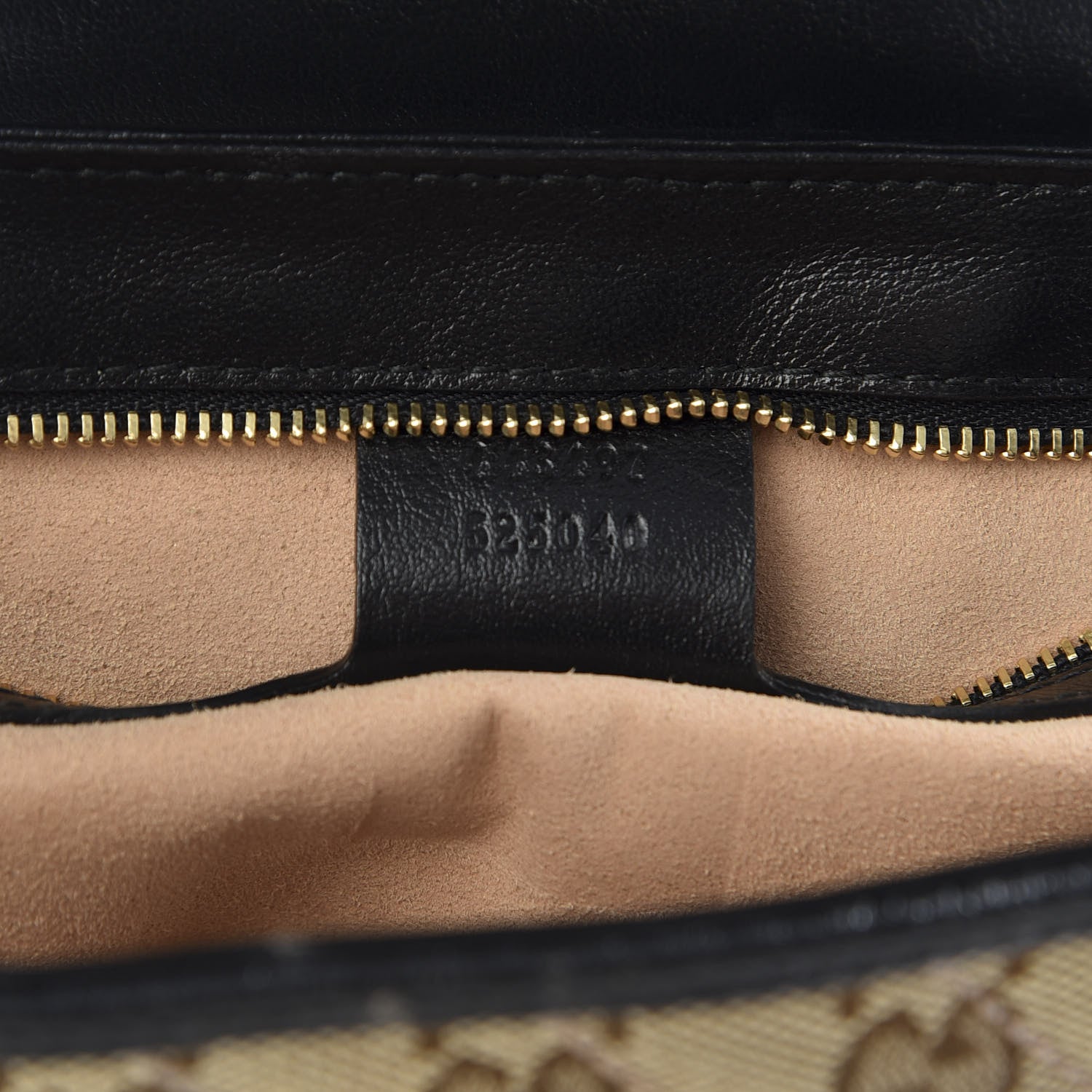 Gucci Monogram Matelasse Diagonal Small GG Marmont Shoulder Bag Beige Black 8 of 9