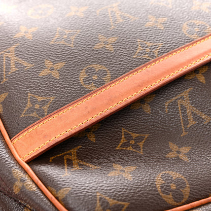 Louis Vuitton Monogram Reporter GM 14 of 18