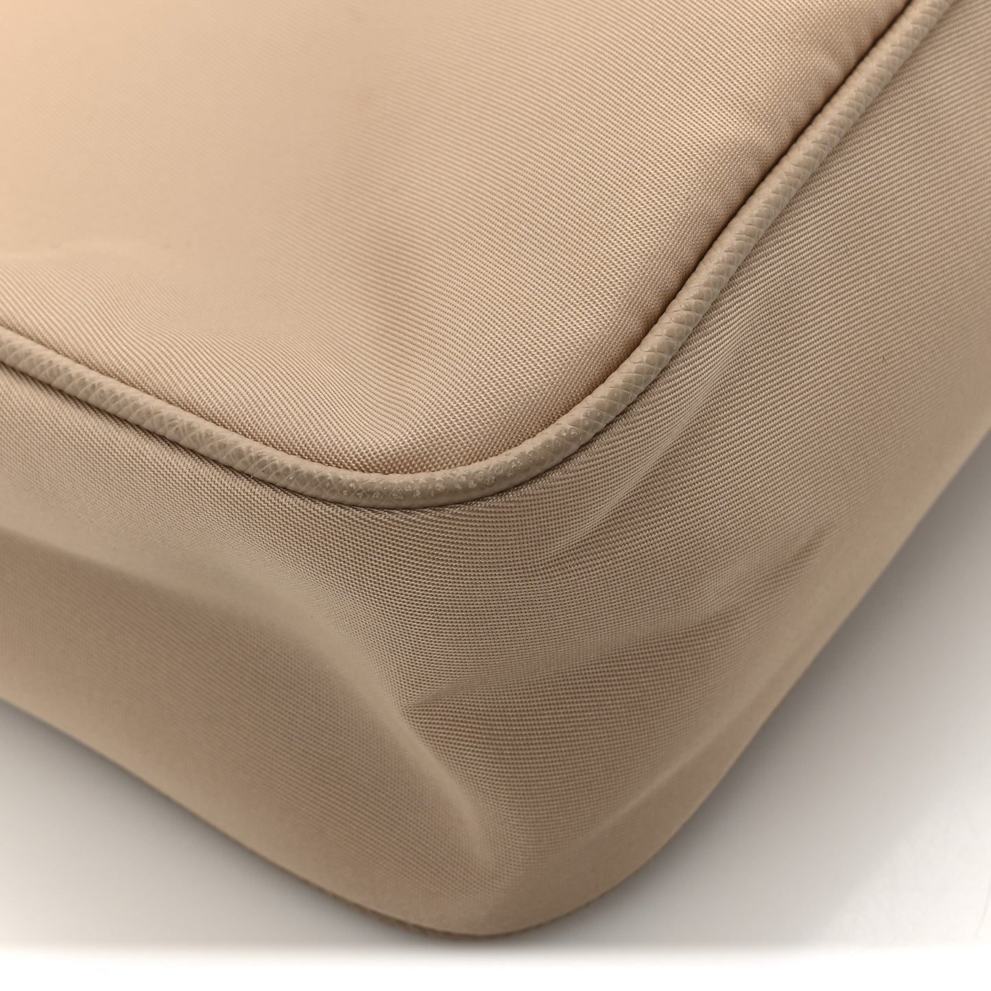 Nylon Re-Edition 2005 Shoulder Bag Cammeo