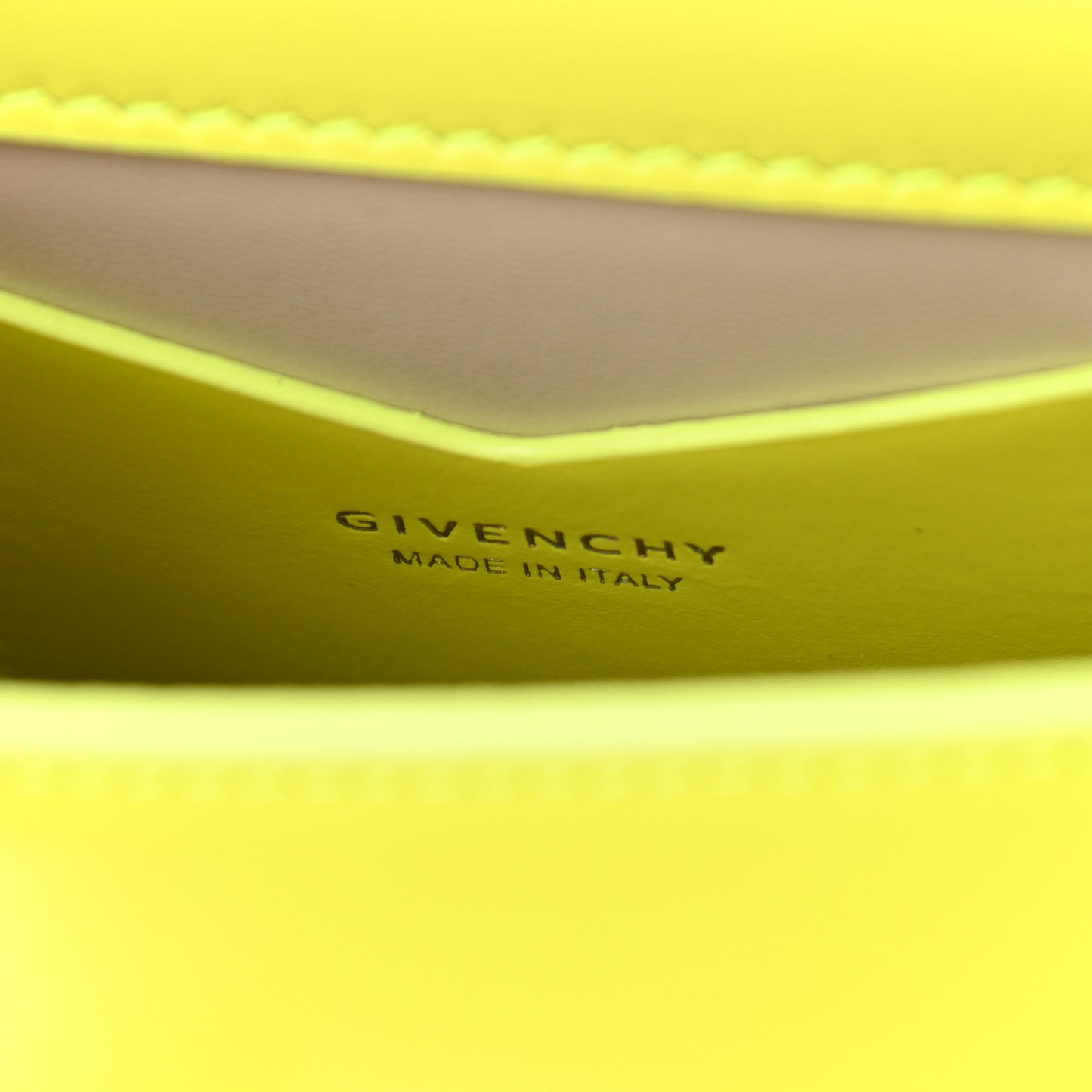Box Calfskin Mini 4G Vertical Bag Fluo Yellow