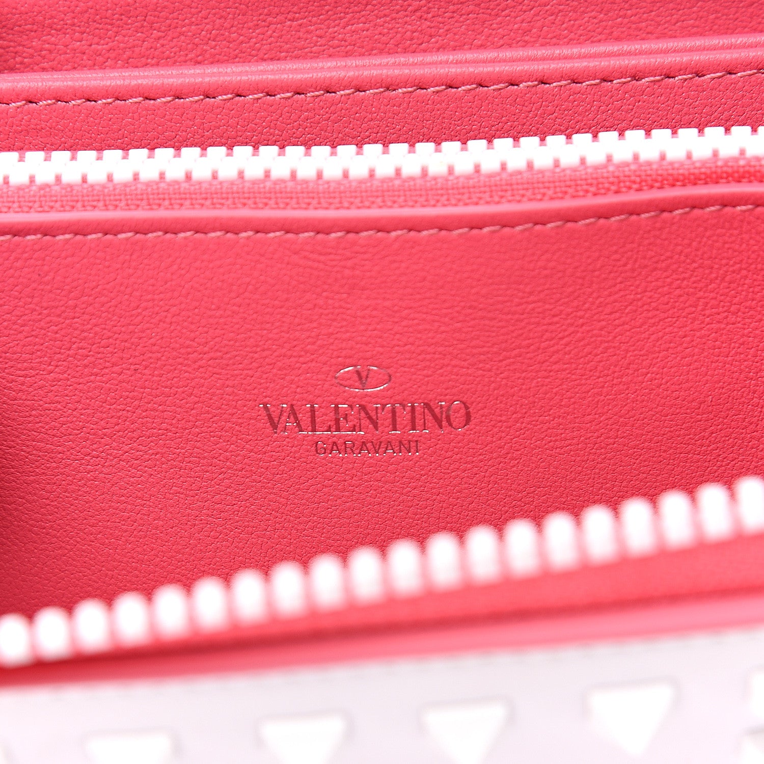 Valentino Garavani Vitello Colorblock Free Rockstud Zip Around Wallet Shadow Pink White 7 of 8