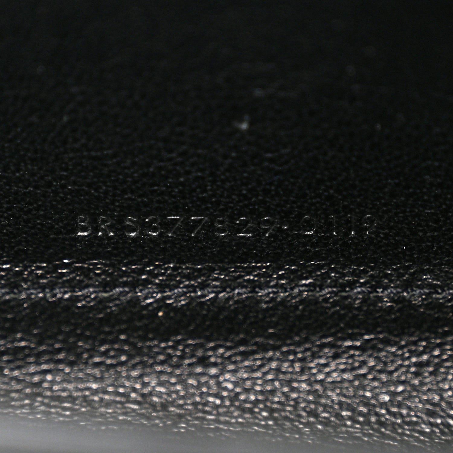 Saint Laurent Grain De Poudre Monogram Chain Wallet Black Confetti 8 of 11