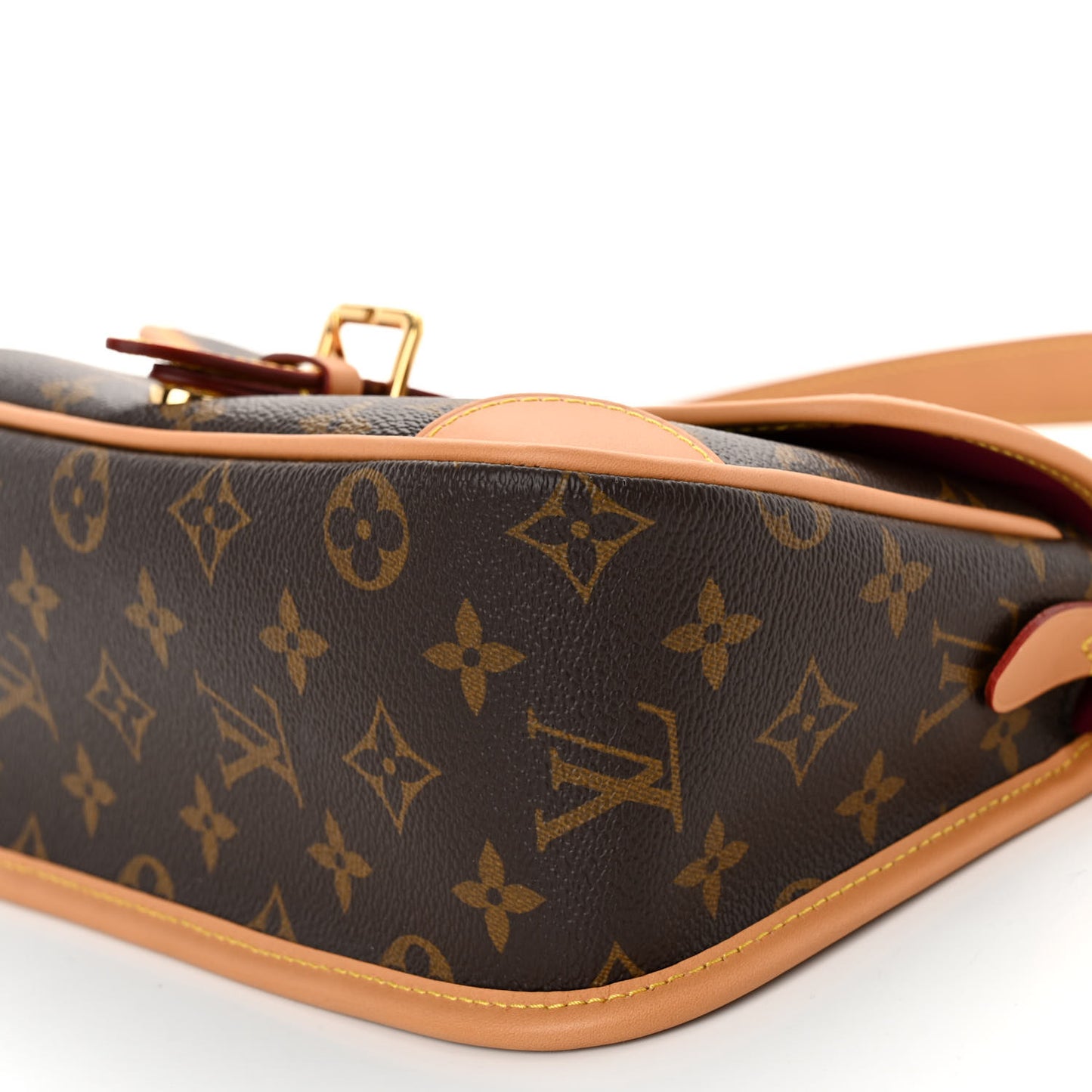 Monogram Diane Fuchsia