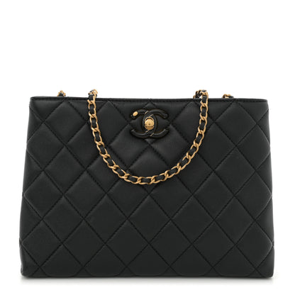 Chanel Shiny Lambskin Quilted Enamel CC Shoulder Bag Black 1 of 12