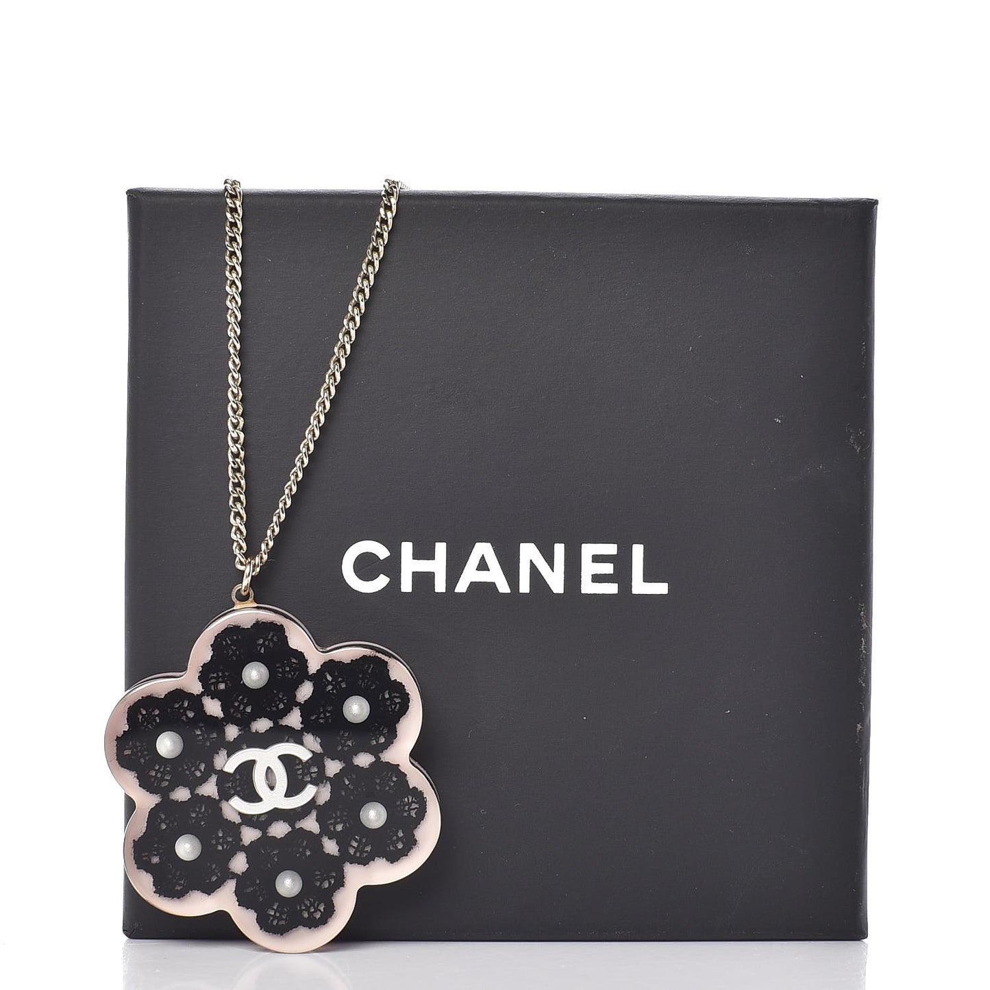 Resin Pearl Lace CC Necklace Gold Pink