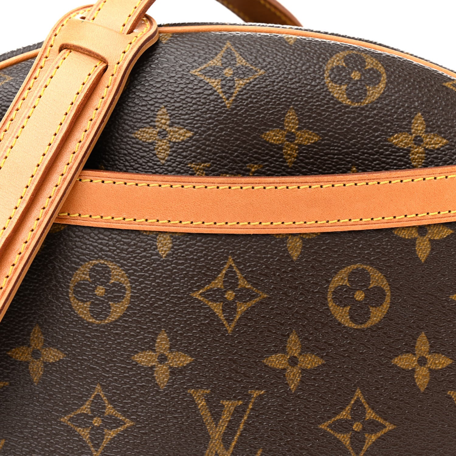 Louis Vuitton Monogram Blois 7 of 9