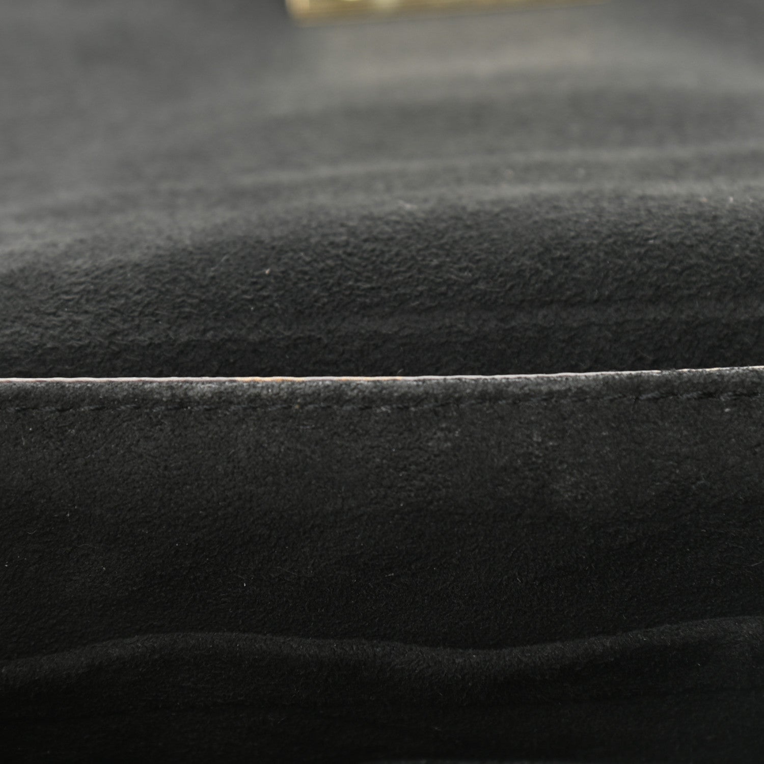 Louis Vuitton Monogram Locky BB Black 7 of 10