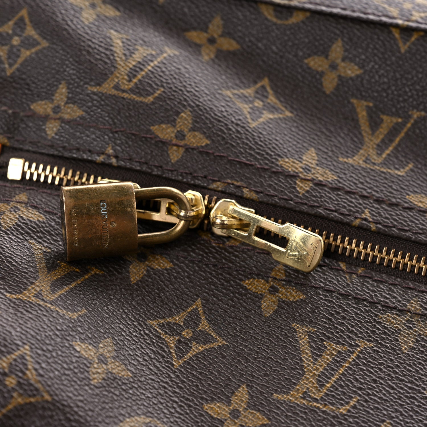 Louis Vuitton Monogram Garment Bag 26 of 32