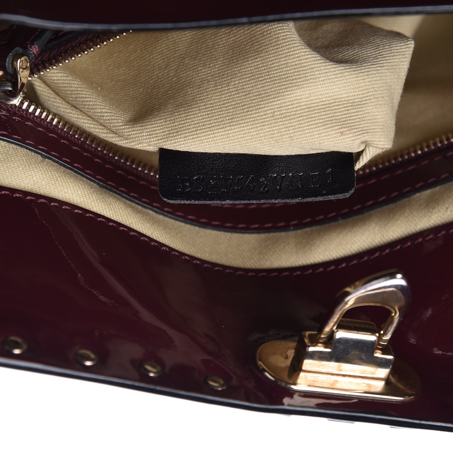 Valentino Garavani Patent Rockstud Flip Lock Tote Rubin 7 of 11