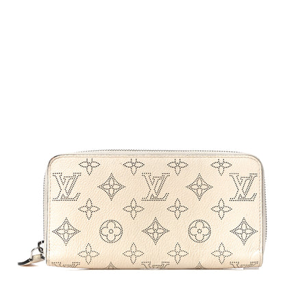 Louis Vuitton Mahina Zippy Wallet Ivory 1 of 9