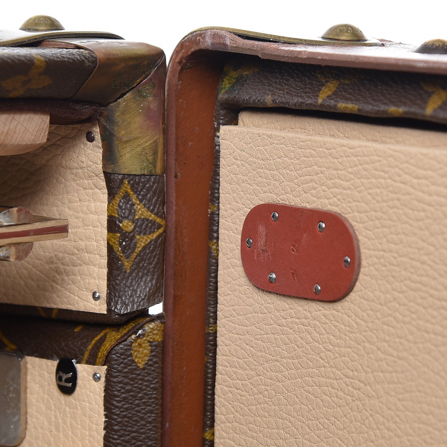 Louis Vuitton Monogram Queen's Wardrobe Trunk 22 of 29