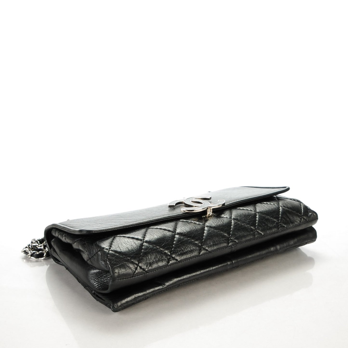 Distressed Calfskin Hamptons Accordion Flap Black